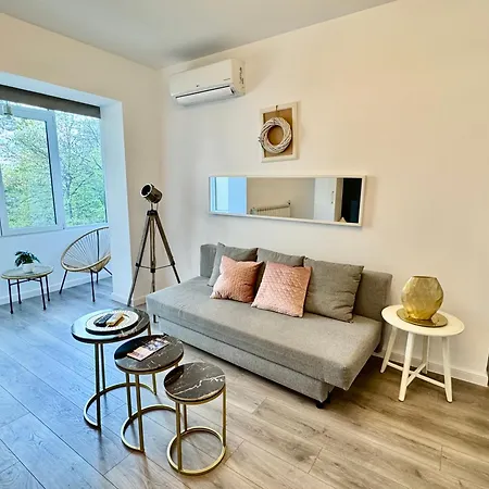 Διαμέρισμα Metropole Romana Square