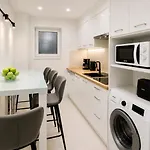 Metropole Romana Square בוקרשט
