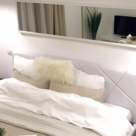 Apartment Metropole Romana Square Bucharest