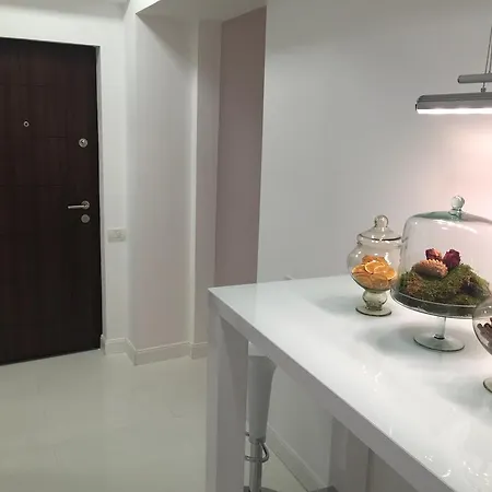 Apartment Metropole Romana Square *