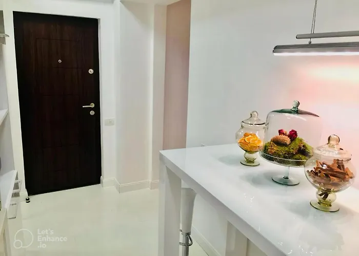 Апартаменти Metropole Romana Square Бухарест